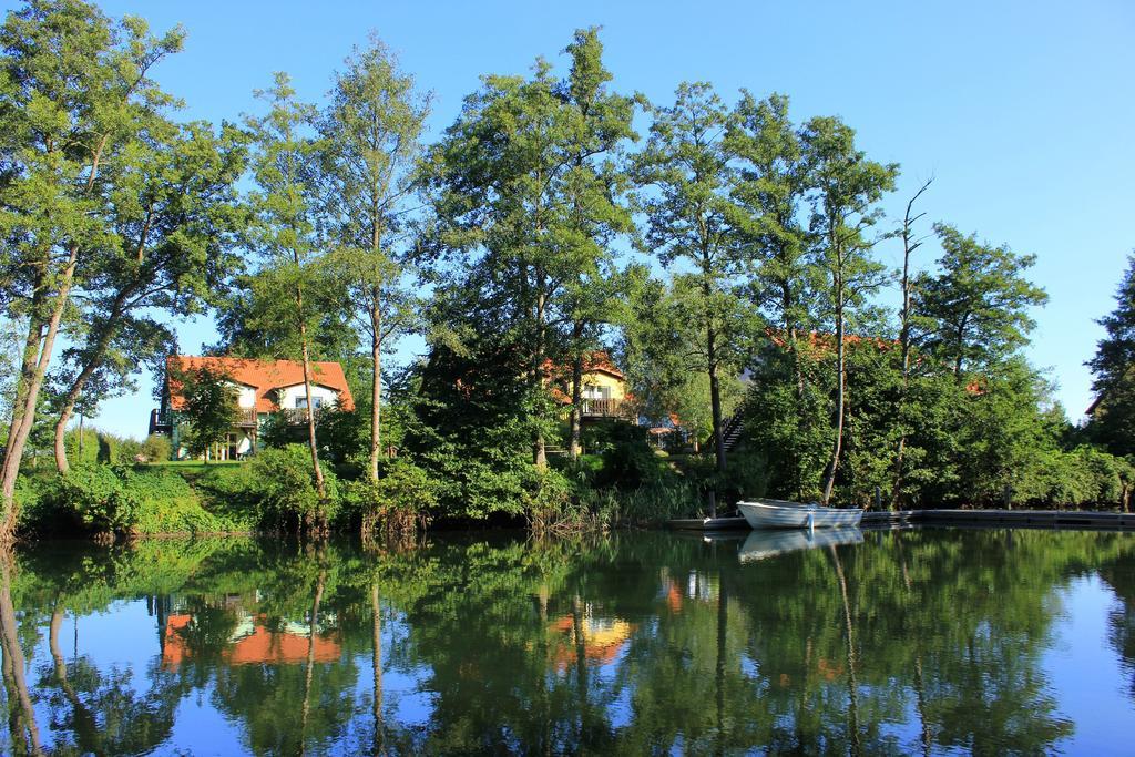 Mueritzparadies - Feriendorf Alte Fahrt Rechlin Exterior foto